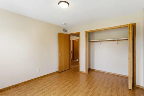 7024 W 144th Street Savage MN 55378