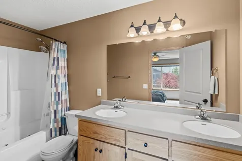 159 Morgan Lane Lino Lakes MN 55014