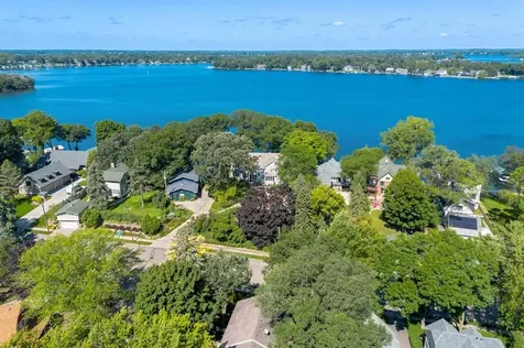 185 W Lake Street Excelsior MN 55331