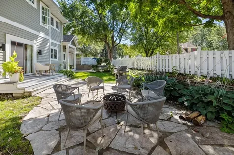 185 W Lake Street Excelsior MN 55331