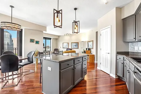 500 E Grant Street Minneapolis MN 55404