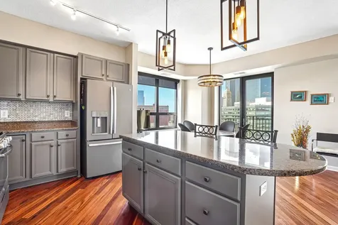 500 E Grant Street Minneapolis MN 55404