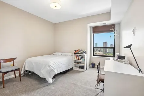 500 E Grant Street Minneapolis MN 55404