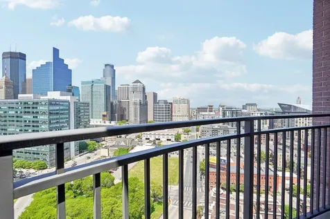500 E Grant Street Minneapolis MN 55404