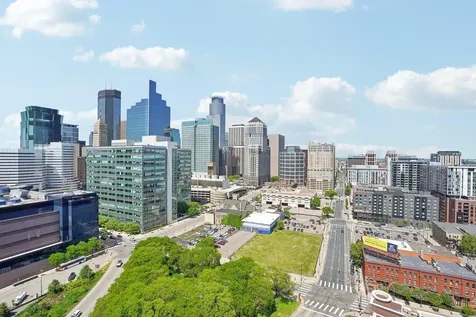 500 E Grant Street Minneapolis MN 55404