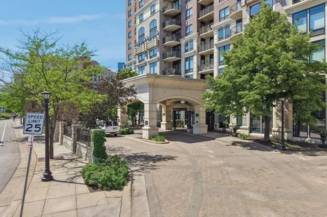 500 E Grant Street Minneapolis MN 55404
