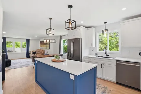 9120 Chesshire Lane N Maple Grove MN 55369