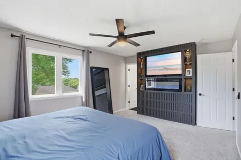 9120 Chesshire Lane N Maple Grove MN 55369