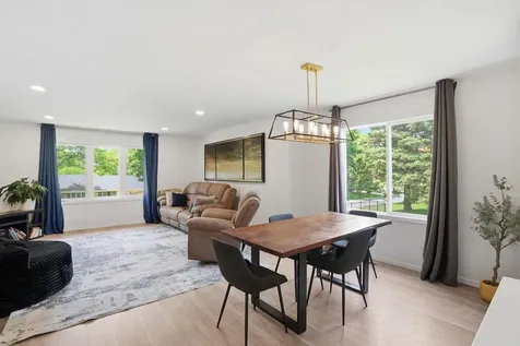 9120 Chesshire Lane N Maple Grove MN 55369