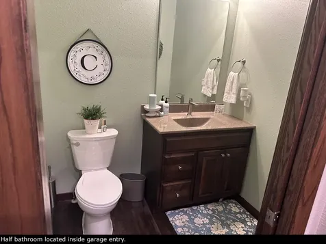 2318 Red Bird Lane Fairmont MN 56031