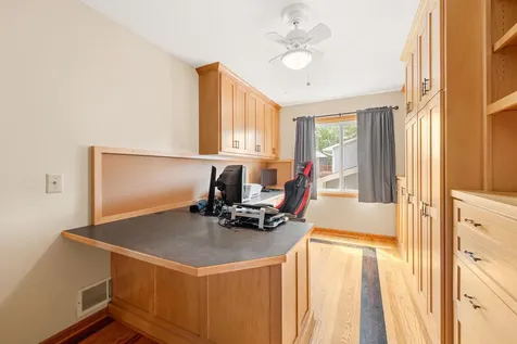 550 Mckinley Street Anoka MN 55303