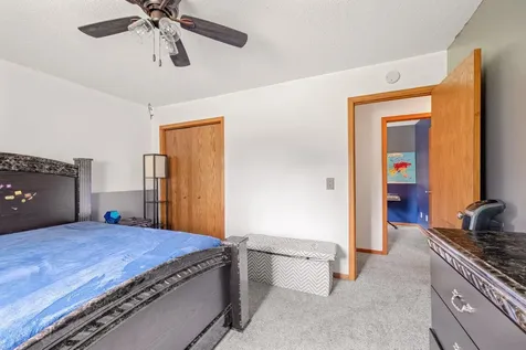 550 Mckinley Street Anoka MN 55303