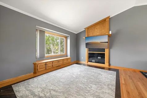 550 Mckinley Street Anoka MN 55303