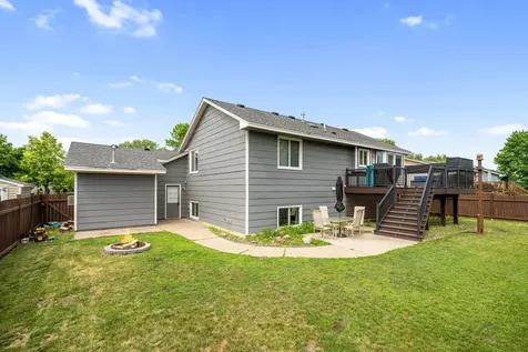 550 Mckinley Street Anoka MN 55303