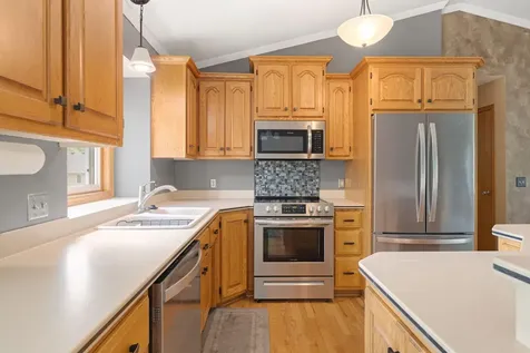 550 Mckinley Street Anoka MN 55303