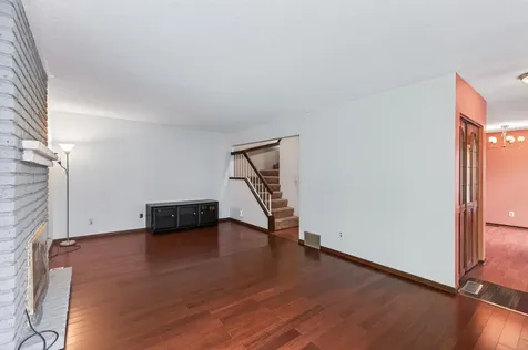 313 Elan Court Woodbury MN 55125