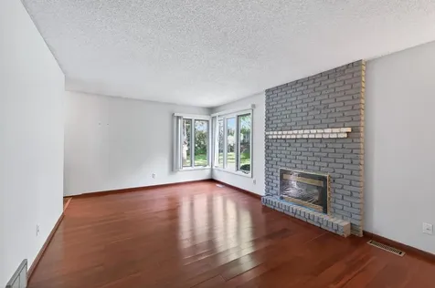 313 Elan Court Woodbury MN 55125