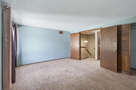 313 Elan Court Woodbury MN 55125