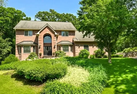 12728 Sable Drive Burnsville MN 55337