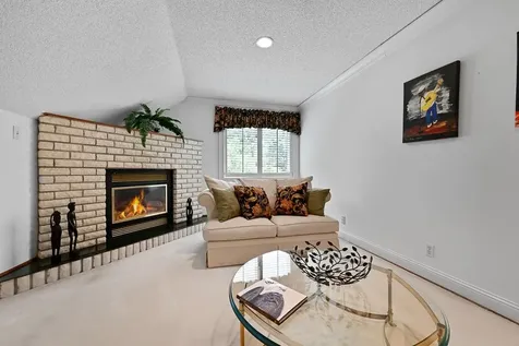12728 Sable Drive Burnsville MN 55337
