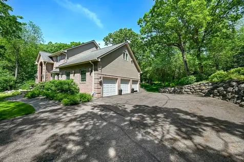12728 Sable Drive Burnsville MN 55337