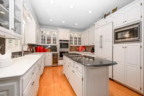 12728 Sable Drive Burnsville MN 55337