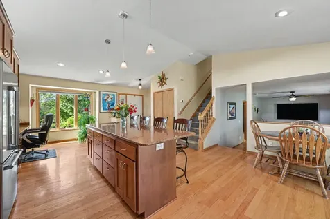 8740 Hillview Drive E Saint Bonifacius MN 55375