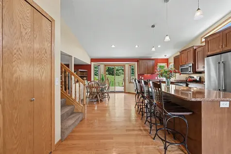8740 Hillview Drive E Saint Bonifacius MN 55375