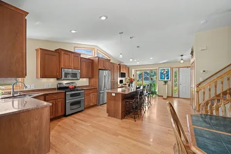 8740 Hillview Drive E Saint Bonifacius MN 55375