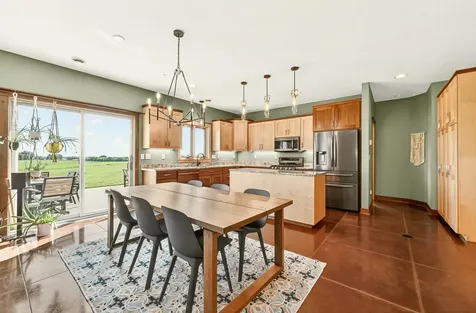5234 80th Avenue SW Byron MN 55920
