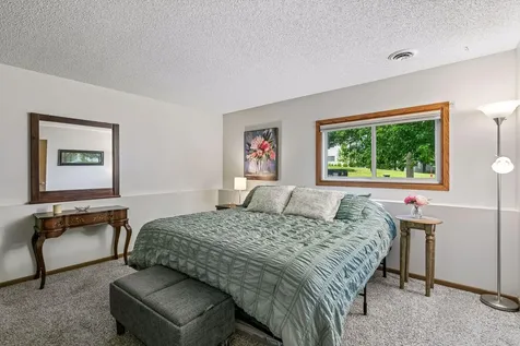 6210 Magda Drive Maple Grove MN 55369