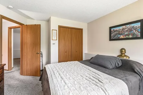 6210 Magda Drive Maple Grove MN 55369