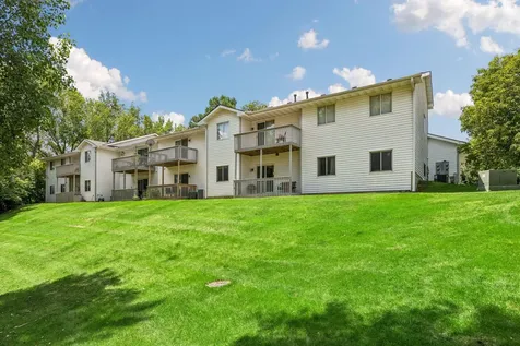 6210 Magda Drive Maple Grove MN 55369