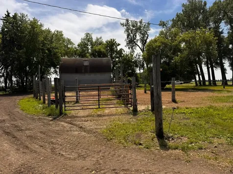 16525 80th Street SE Mooreton ND 58061