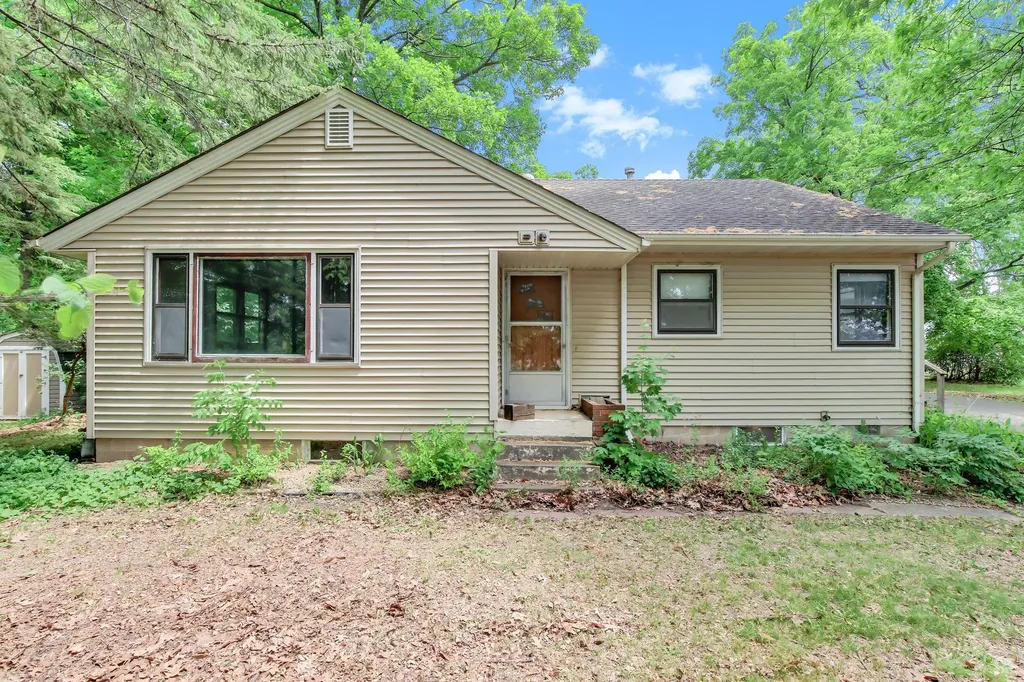 1180 Main Street S Pine City MN 55063