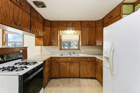 1180 Main Street S Pine City MN 55063