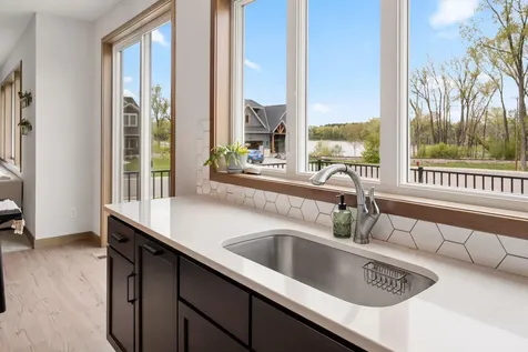 429 Collova Drive Vadnais Heights MN 55127