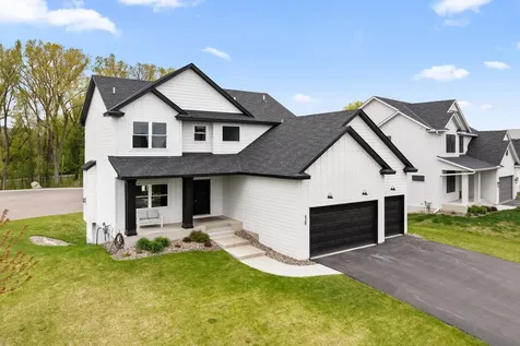429 Collova Drive Vadnais Heights MN 55127
