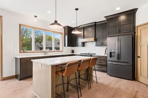 429 Collova Drive Vadnais Heights MN 55127
