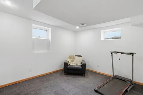 2258 W 105th Street Bloomington MN 55431