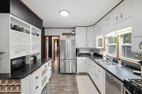 2258 W 105th Street Bloomington MN 55431