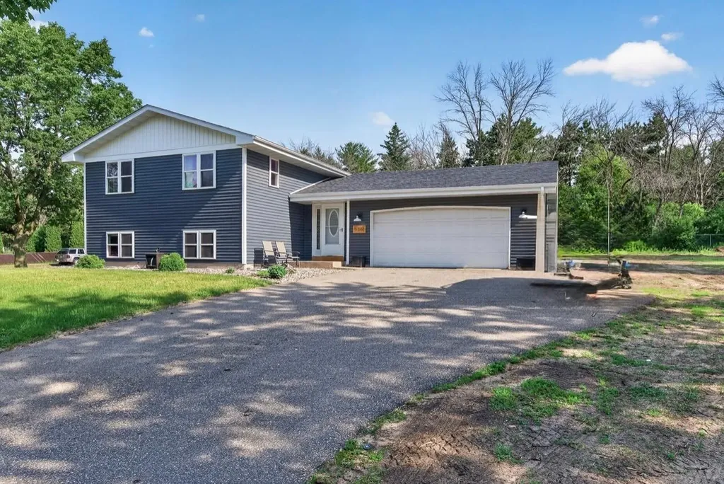 5361 156th Lane NW Anoka MN 55303