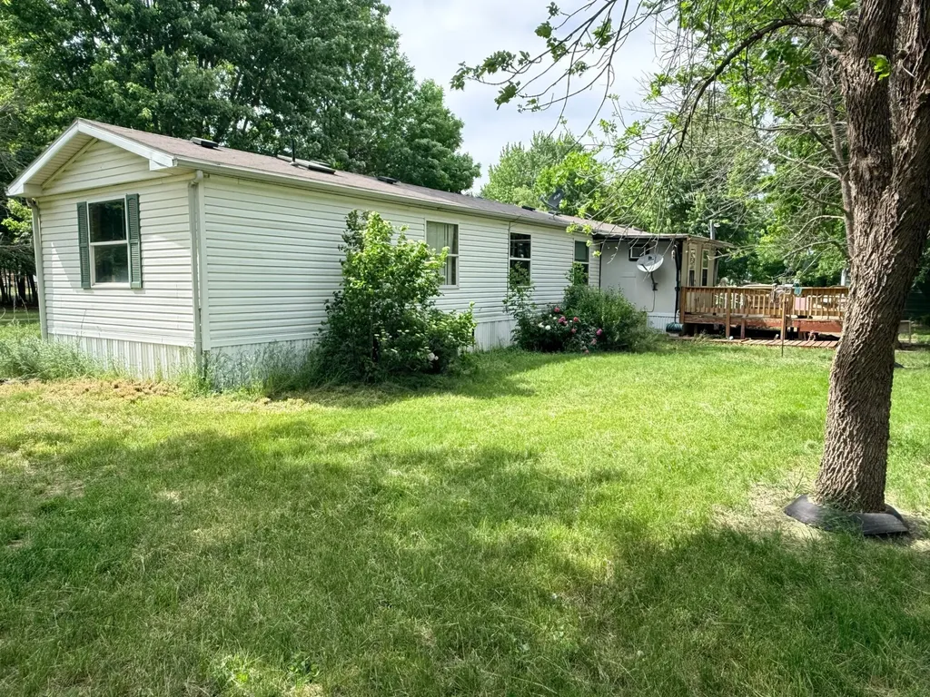 400 Dewey Street Walnut Grove MN 56180