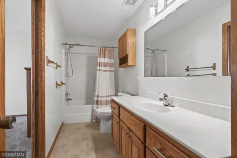346 E Century Street Belle Plaine MN 56011