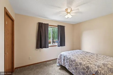 346 E Century Street Belle Plaine MN 56011