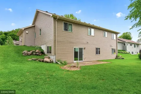 346 E Century Street Belle Plaine MN 56011