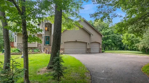 5325 Fernwood Trail North Branch MN 55056