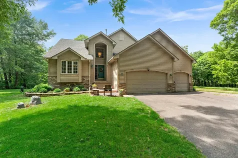 5325 Fernwood Trail North Branch MN 55056