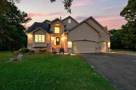 5325 Fernwood Trail North Branch MN 55056