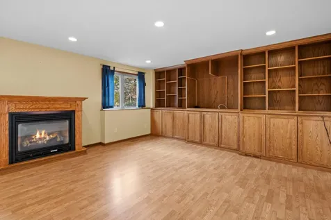 5325 Fernwood Trail North Branch MN 55056
